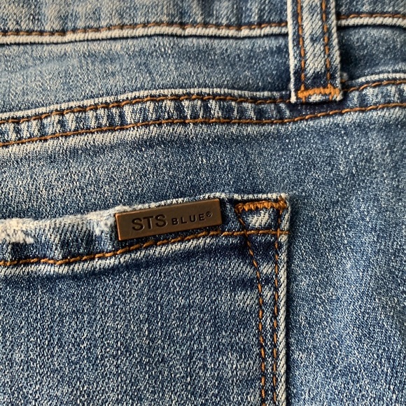 STS Blue Jean Shorts - Picture 7 of 7